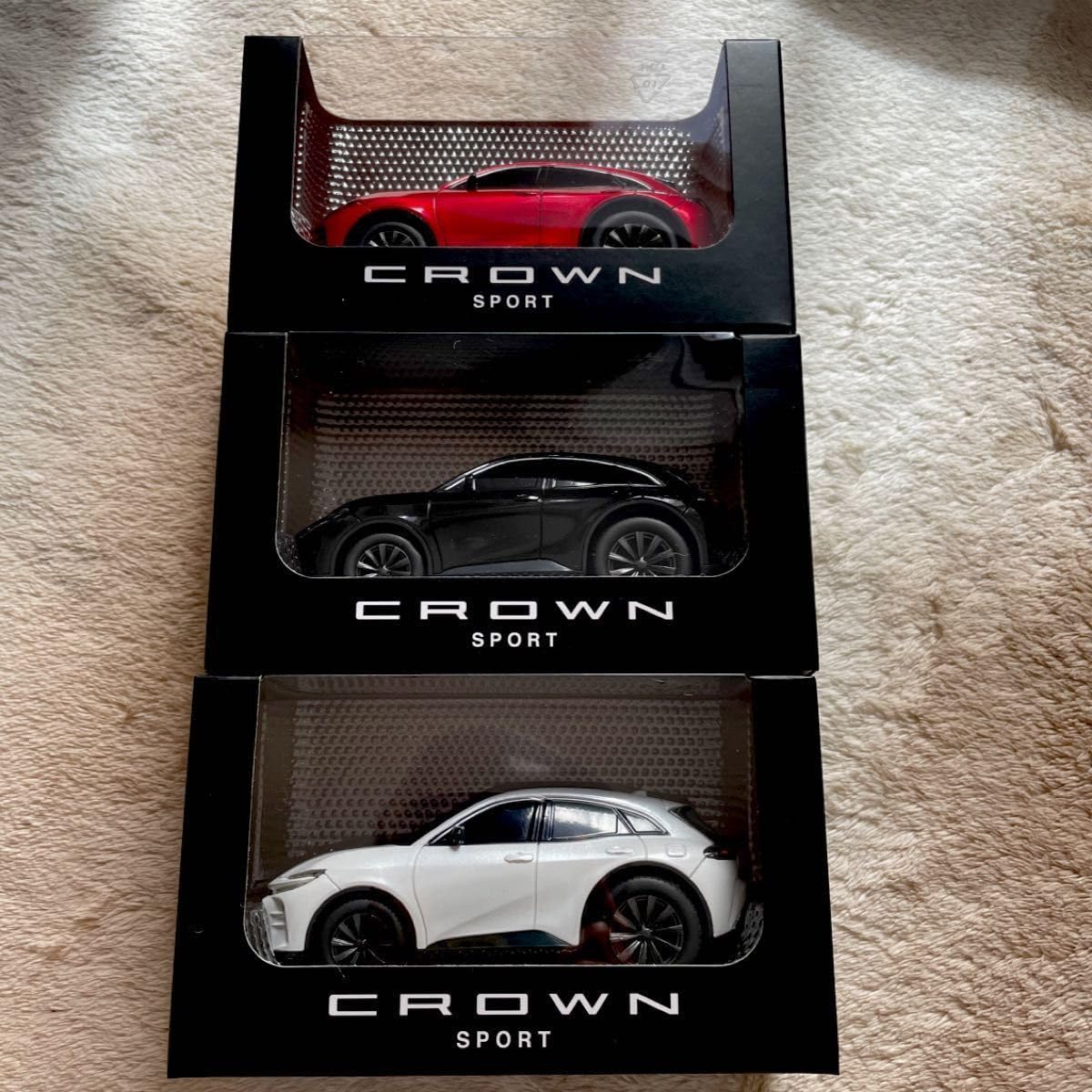 Amazon.co.jp: トヨタ クラウンスポーツ プルバックカー3色セット